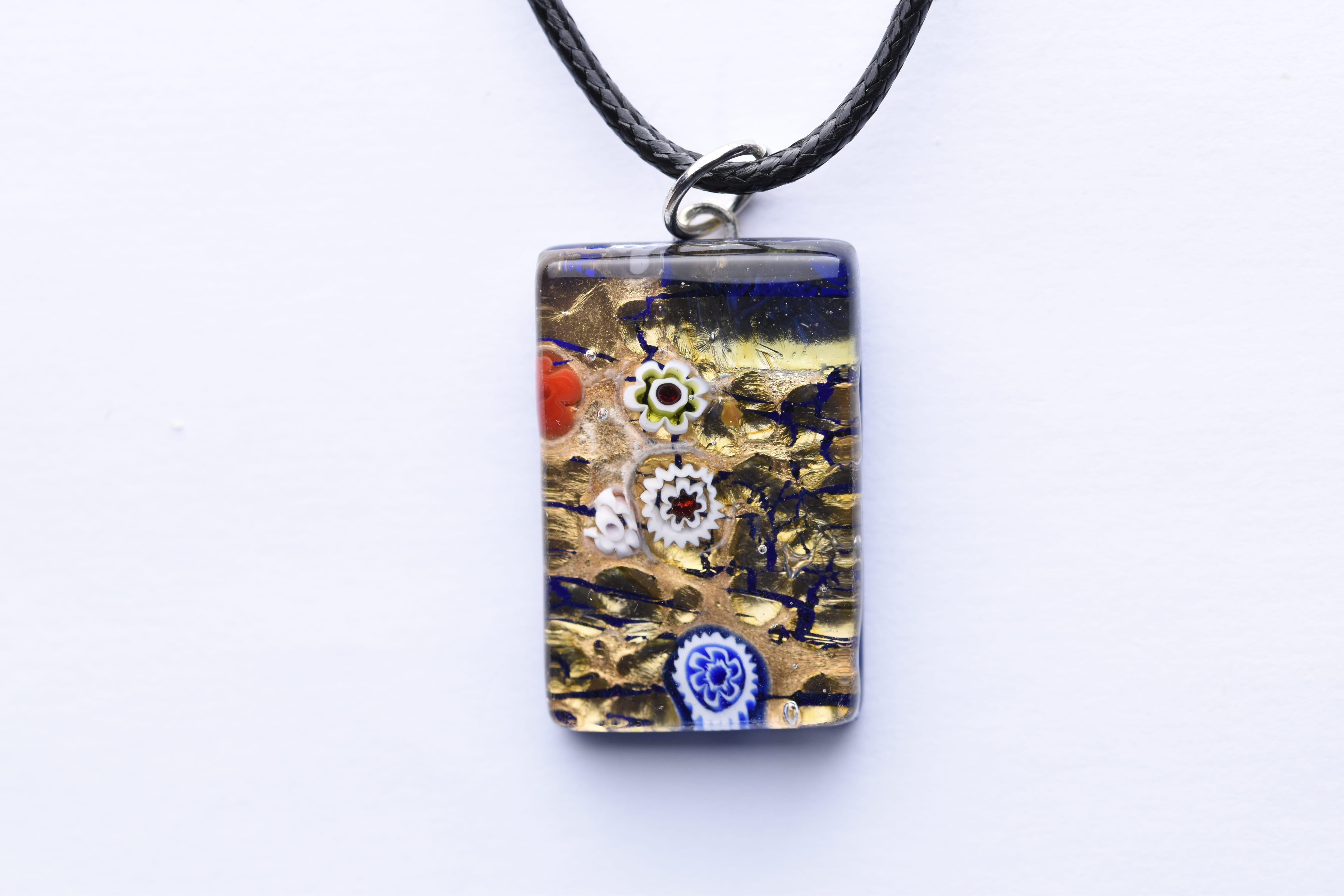 Kézzel készített muranoi üveg medál