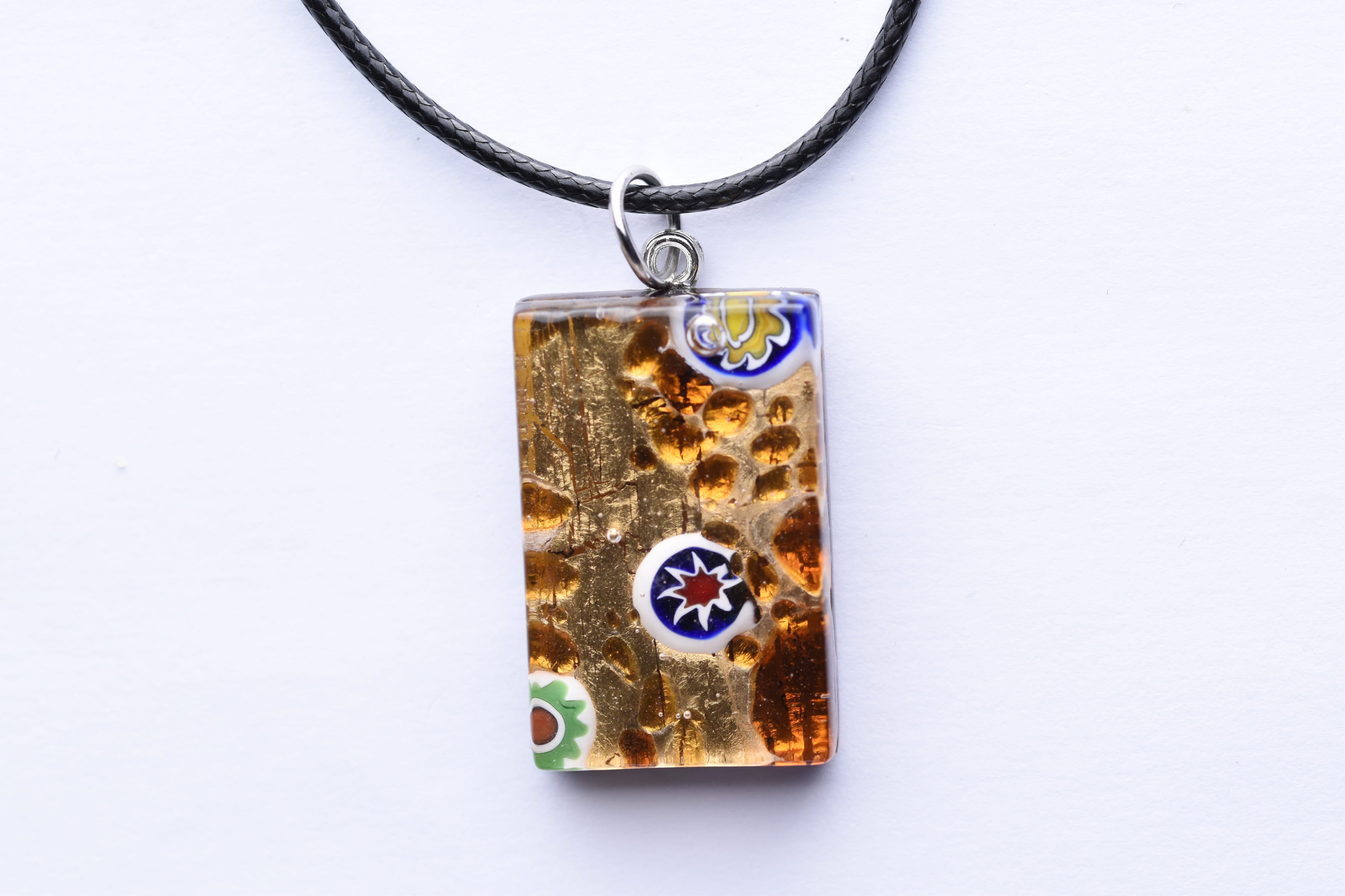 Kézzel készített muranoi üveg medál