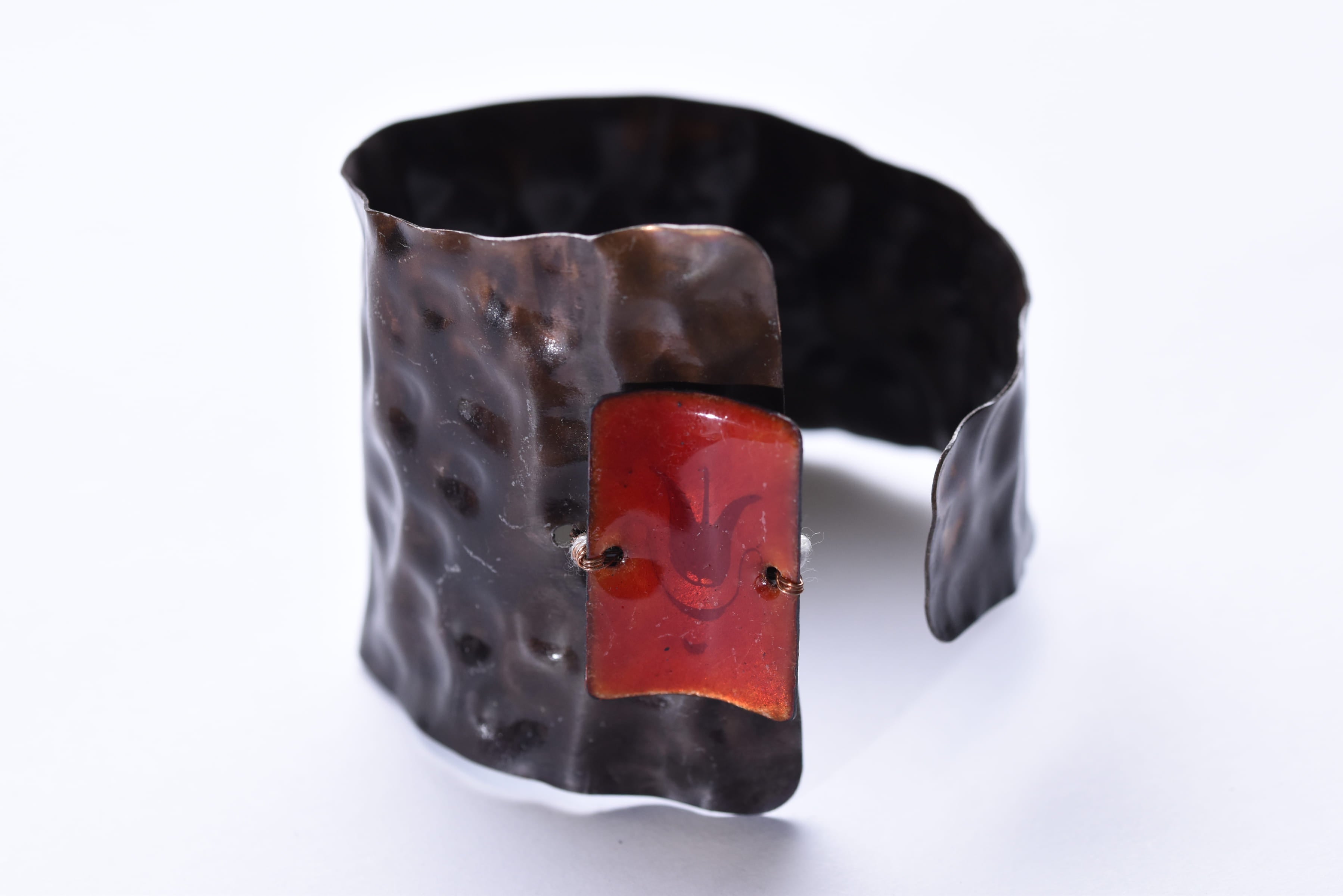 Iparművész tűzzománc karkötő