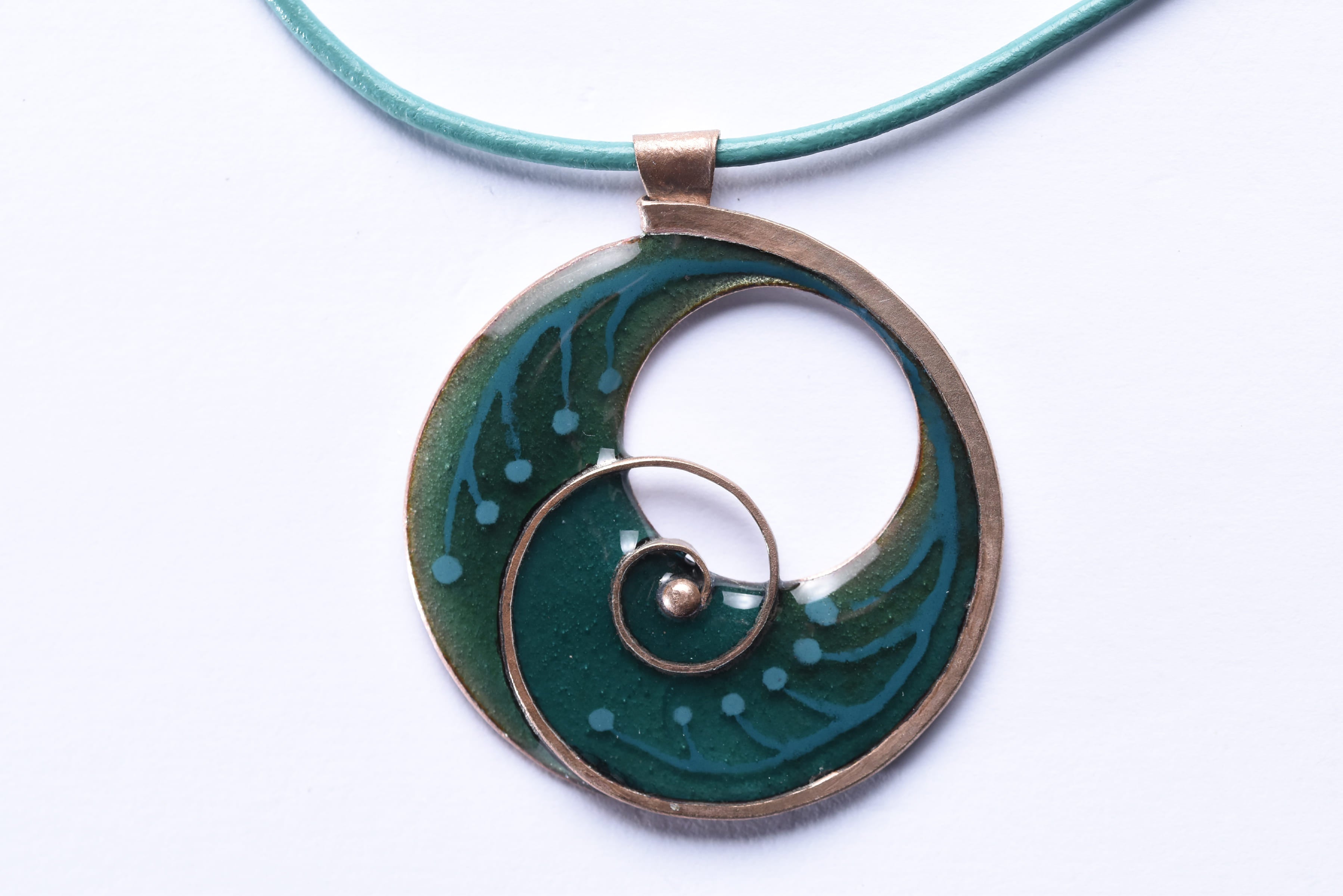 Iparművész tűzzománc medál