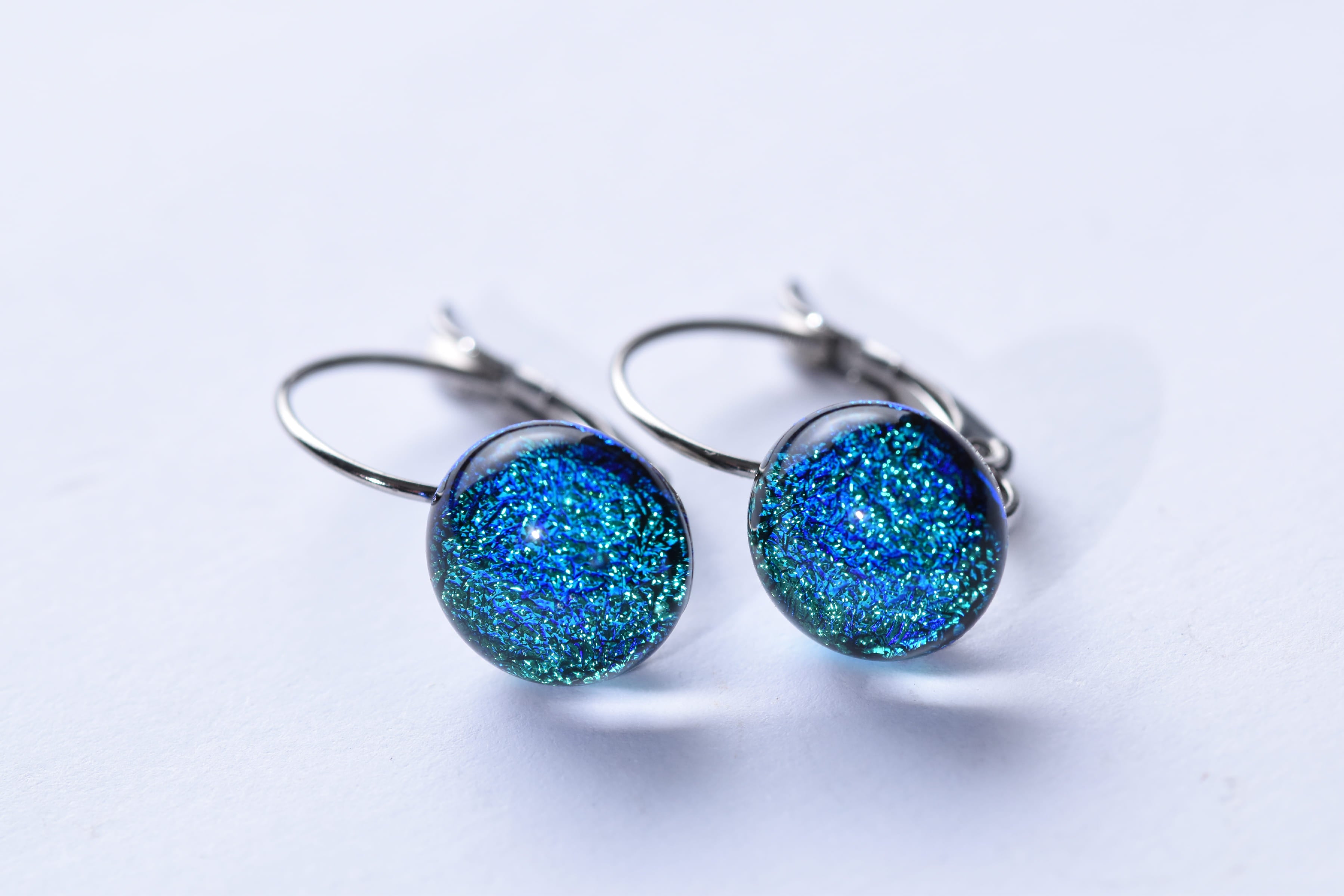 Kézzel készített üveg fülbevaló