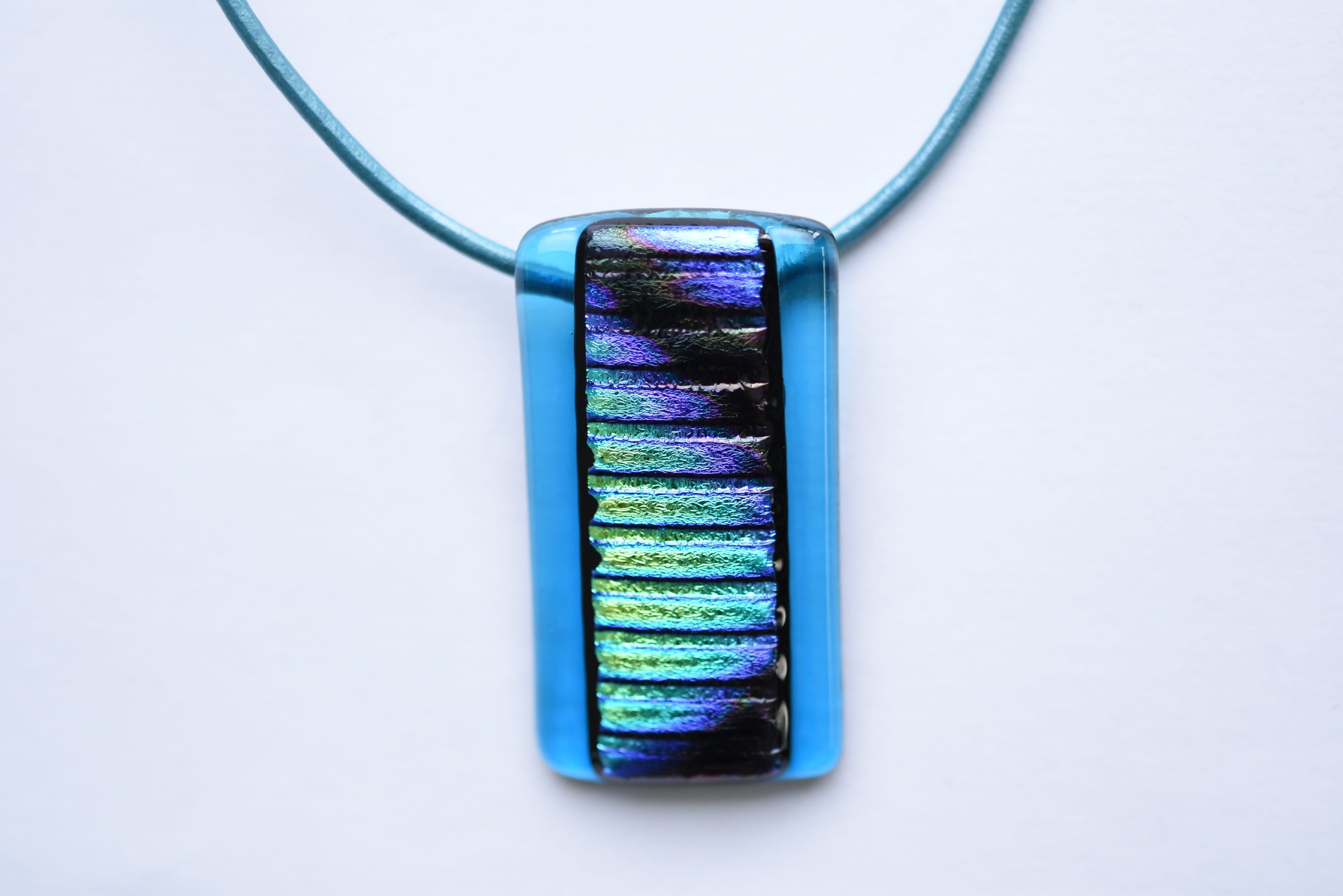 Kézzel készült üveg medál