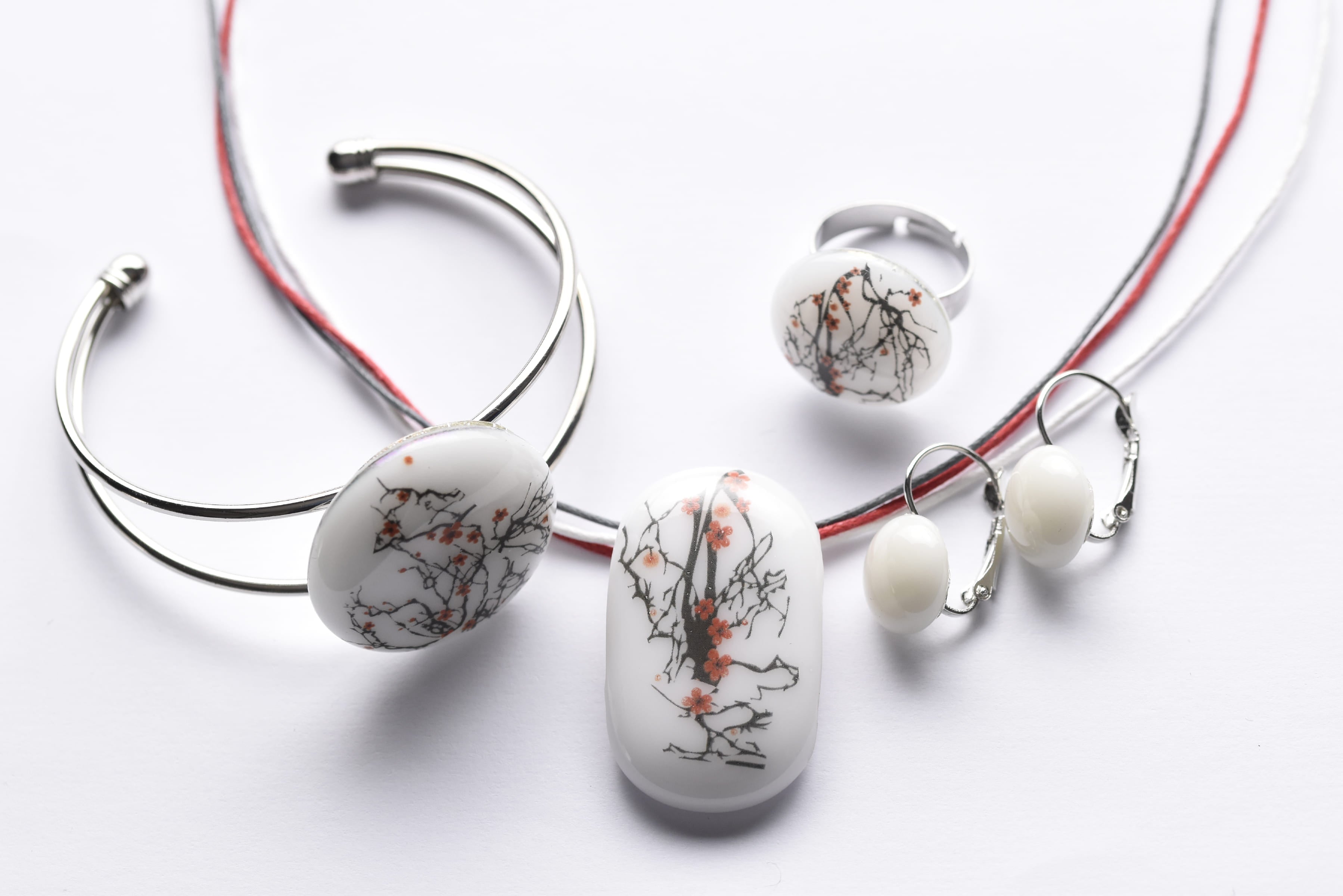 Kézzel készült üvegékszer szett