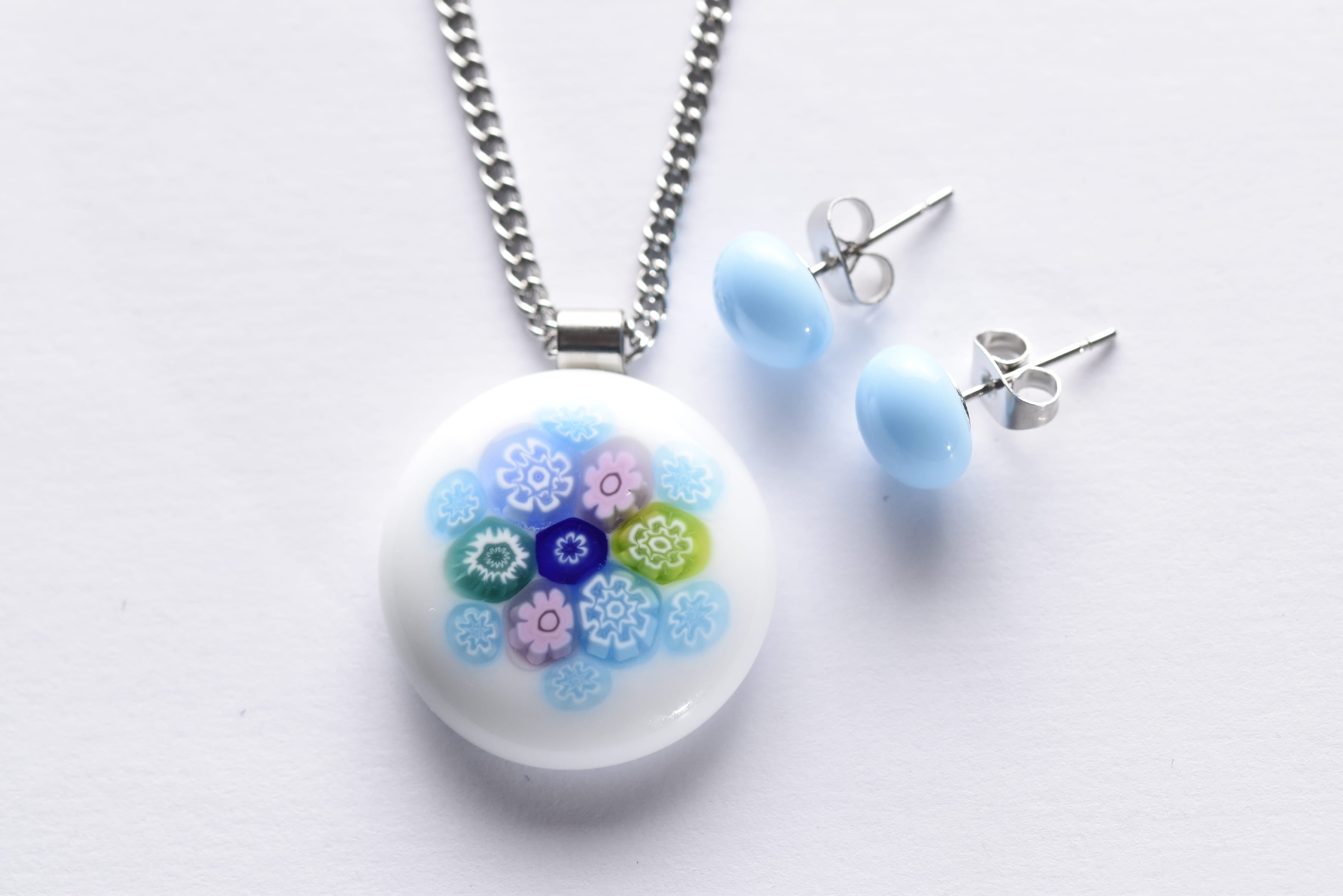 Kézzel készült üvegékszer szett