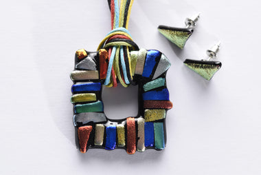 Kézzel készült üvegékszer szett