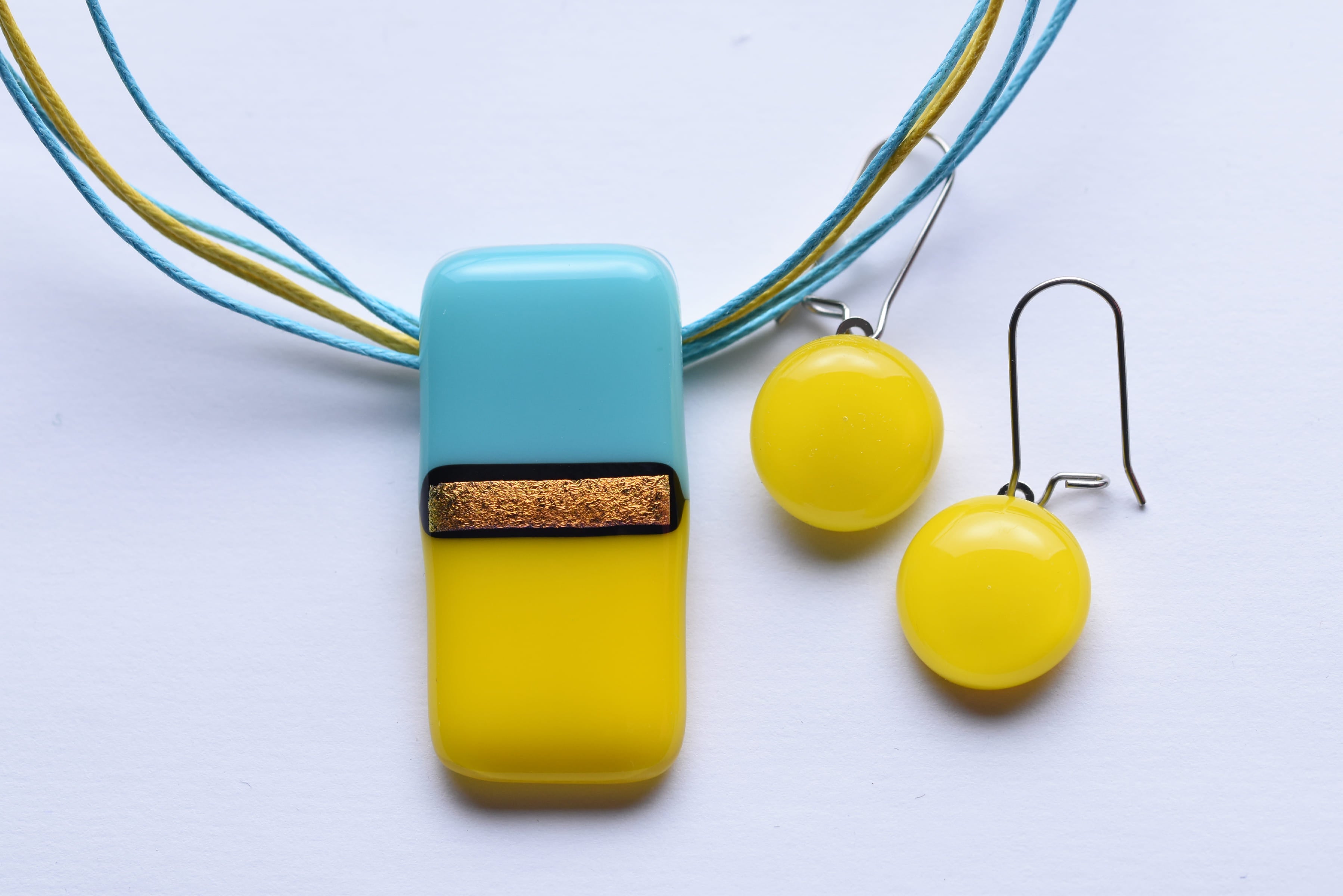 Kézzel készített üvegékszer szett