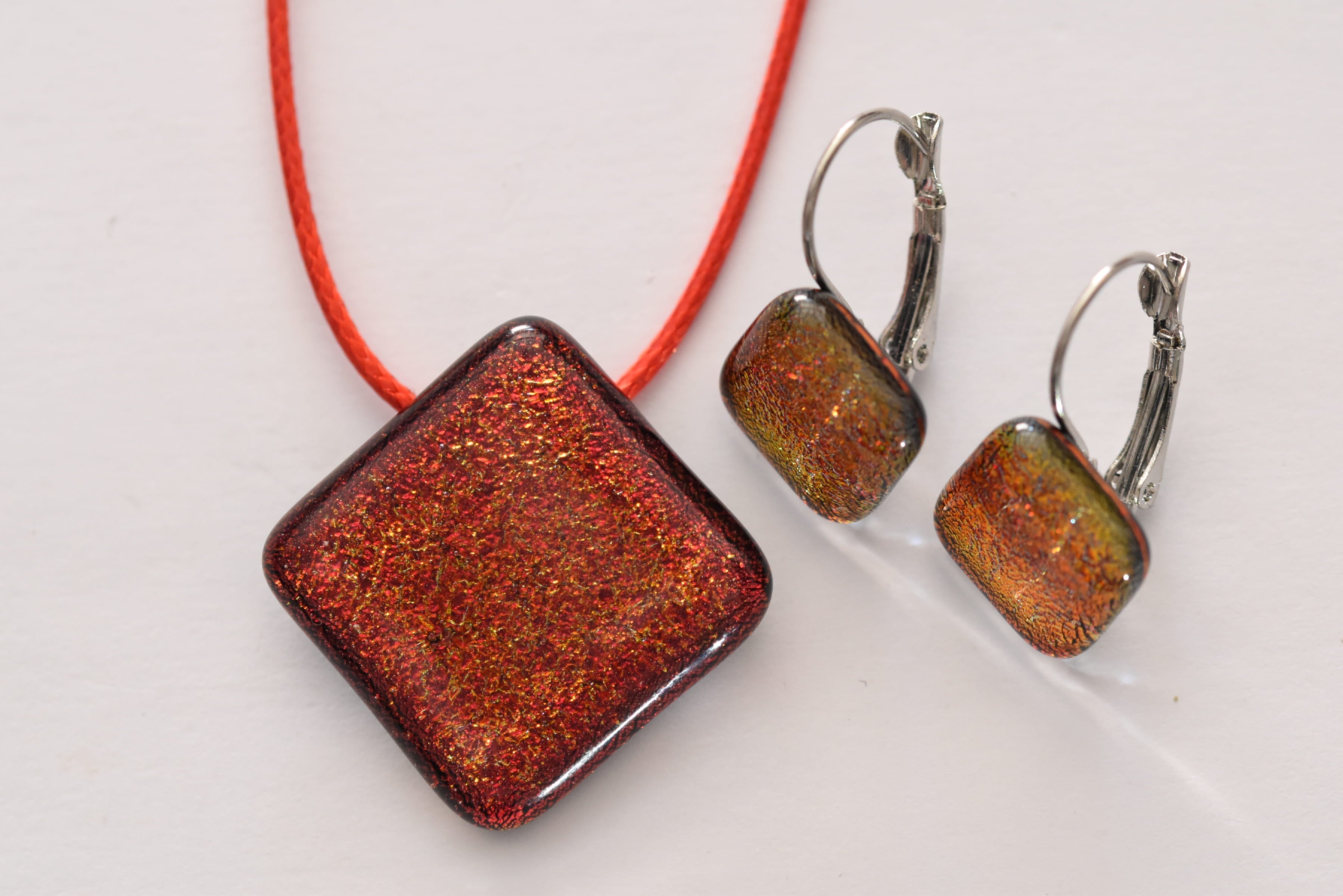 Kézzel készült üvegékszer szett