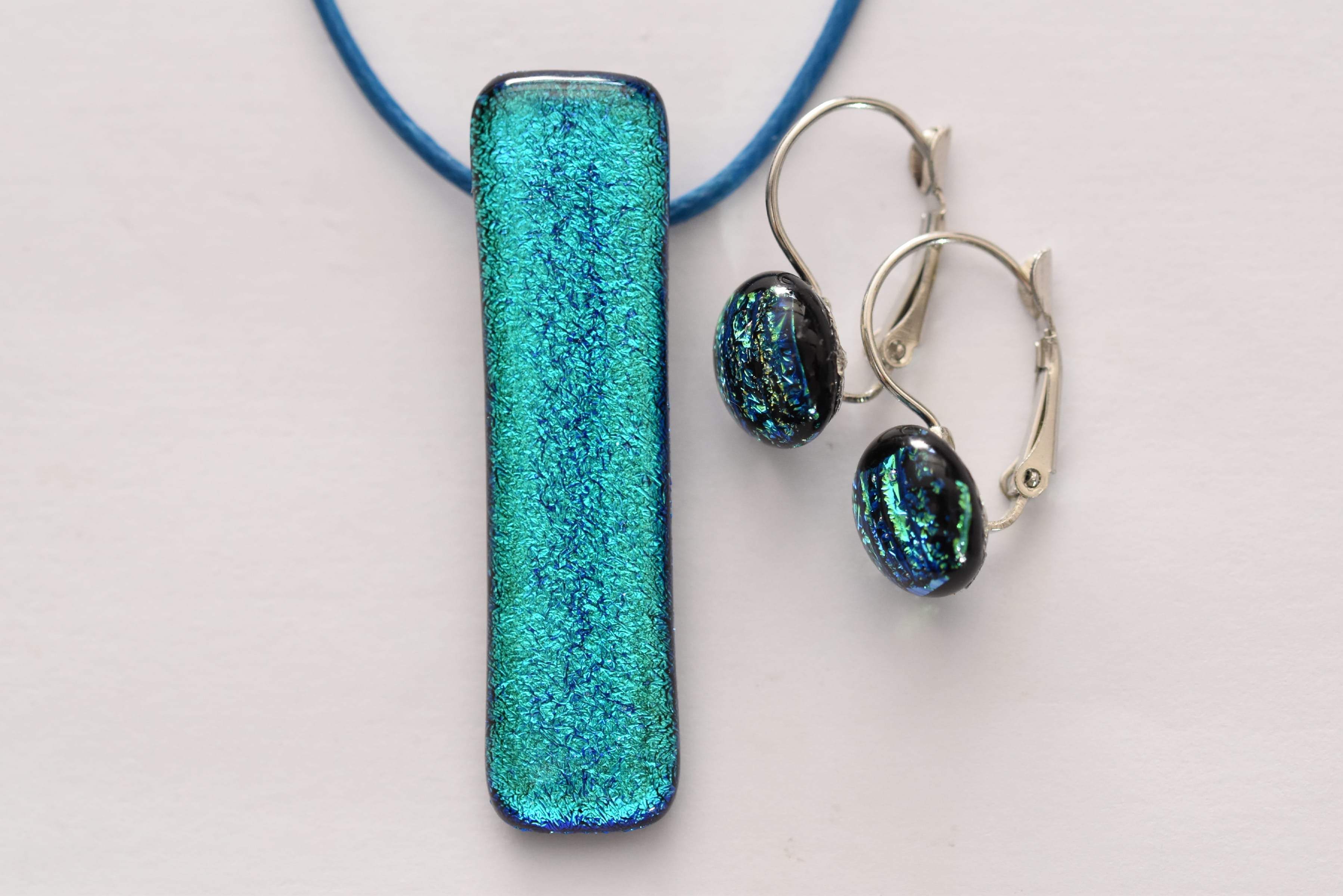 Kézzel készült üvegékszer szett