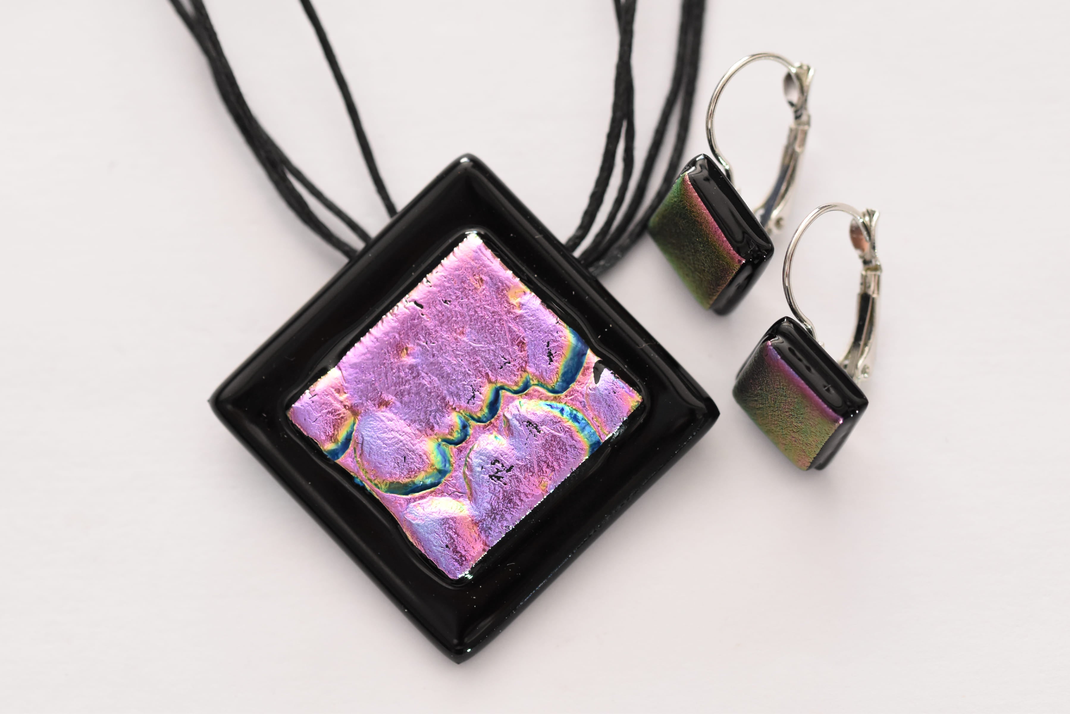 Kézzel készült üvegékszer szett