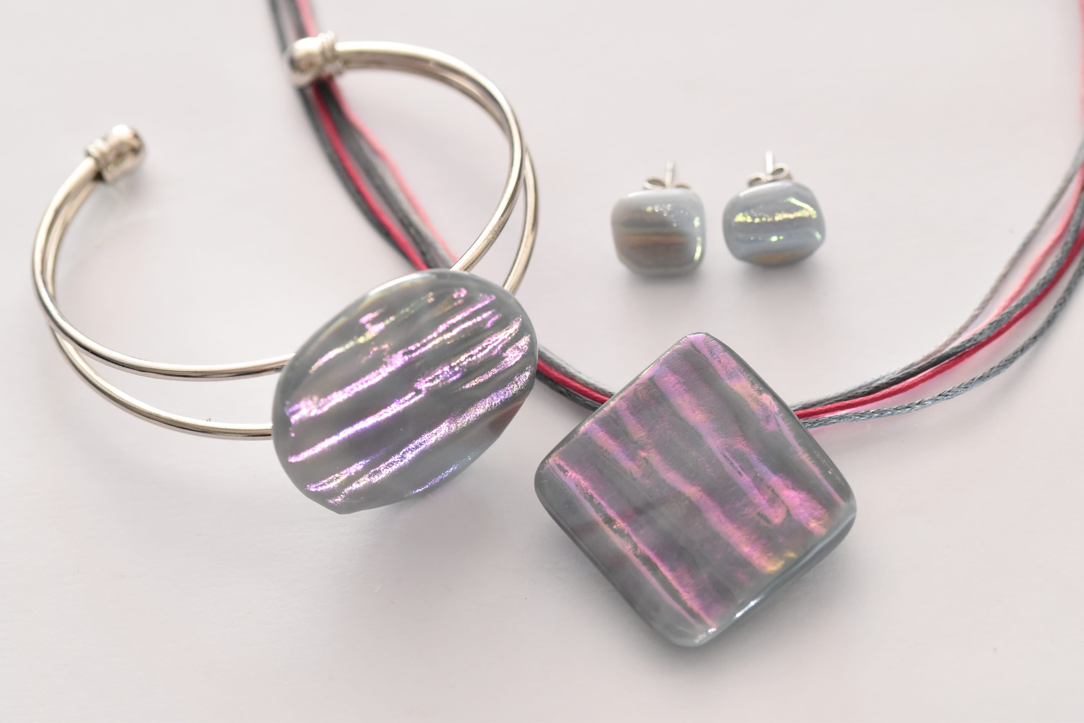 Kézzel készült üvegékszer szett